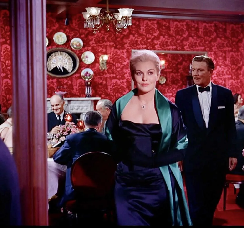 Image of Kim Novak wearing 1950s fashion in Vertigo, 1958