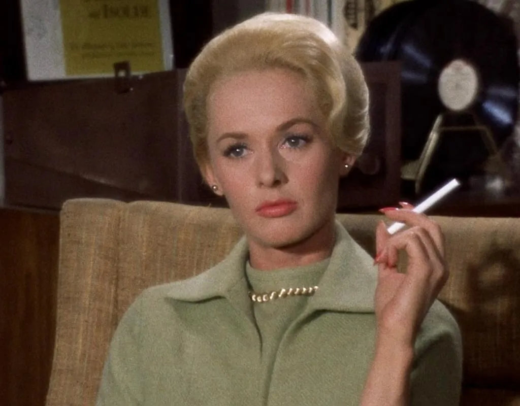 Image of Tippi Hedren in "The Birds."